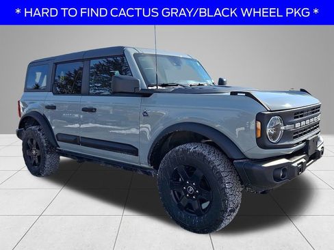 Certified 2022 Ford Bronco Black Diamond image 3