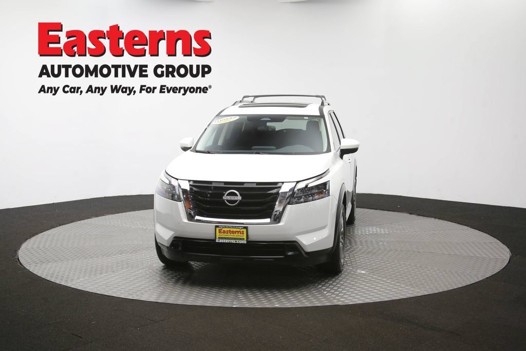 Used 2024 Nissan Pathfinder SV w/ SV Premium Package AWD/4WD image 58