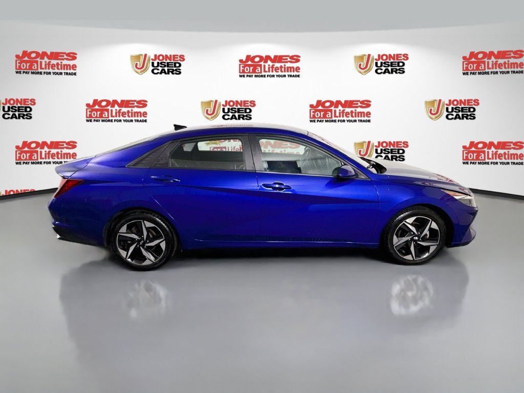 Certified 2023 Hyundai Elantra SEL w/ Convenience Package FWD image 17