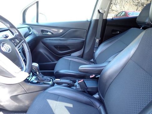 Used 2019 Buick Encore Sport Touring image 15