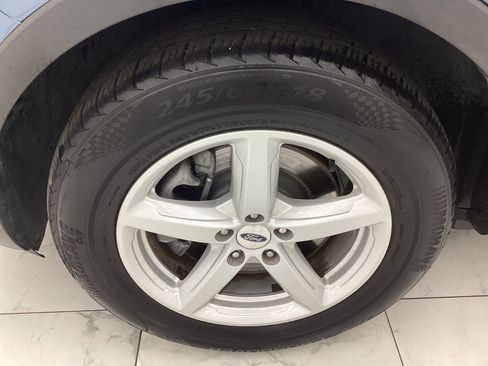 Used 2018 Ford Explorer XLT w/ Equipment Group 201A image 52