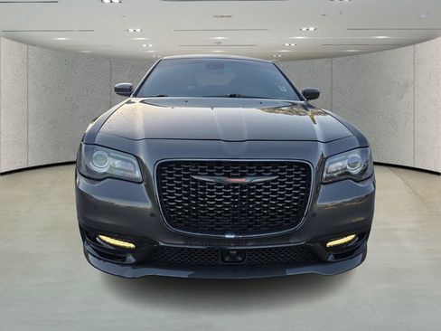 Used 2021 Chrysler 300 S w/ S Model Appearance Package image 8