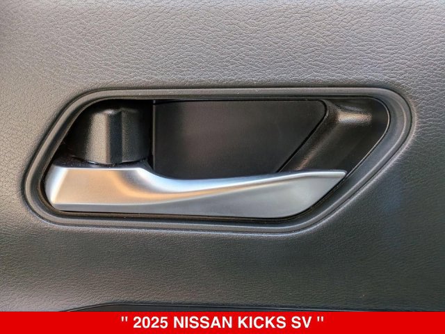 Certified 2025 Nissan Kicks SV w/ SV Premium Package AWD/4WD image 13