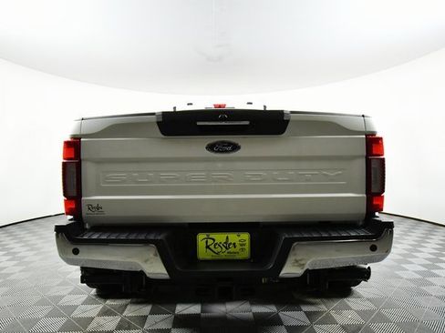 Used 2022 Ford F350 Lariat w/ Lariat Ultimate Package image 12