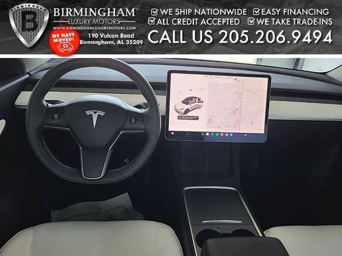 Used 2021 Tesla Model Y Long Range AWD/4WD image 2
