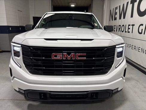 New 2026 GMC Sierra 1500 Elevation image 34