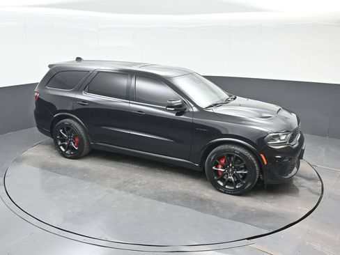 Used 2022 Dodge Durango R/T w/ Tow 'N Go Package AWD/4WD image 23