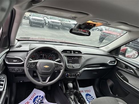 Used 2023 Chevrolet TrailBlazer LT image 14