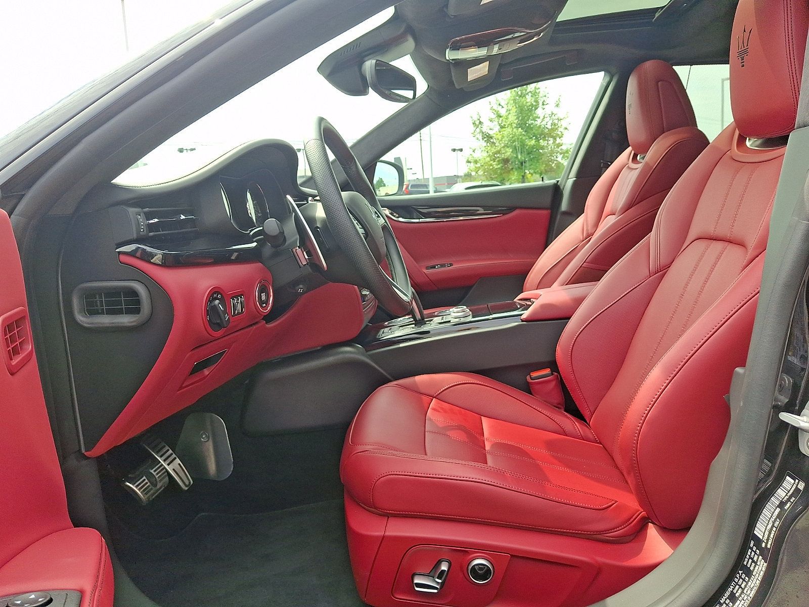 Certified 2023 Maserati Quattroporte Modena Q4 AWD/4WD image 30