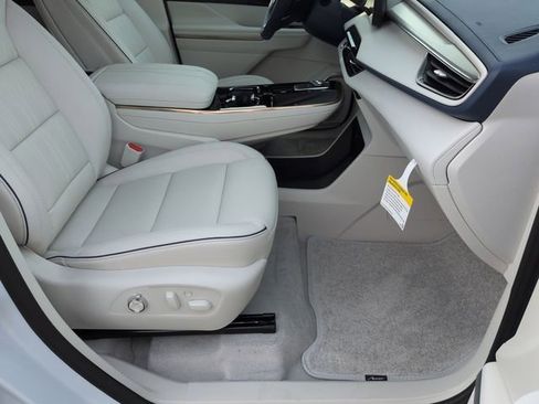 New 2026 Buick Enclave Avenir w/ Super Cruise Package image 27