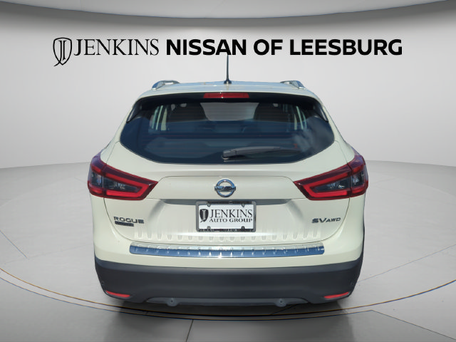Certified 2022 Nissan Rogue Sport SV w/ Technology Package AWD/4WD image 7