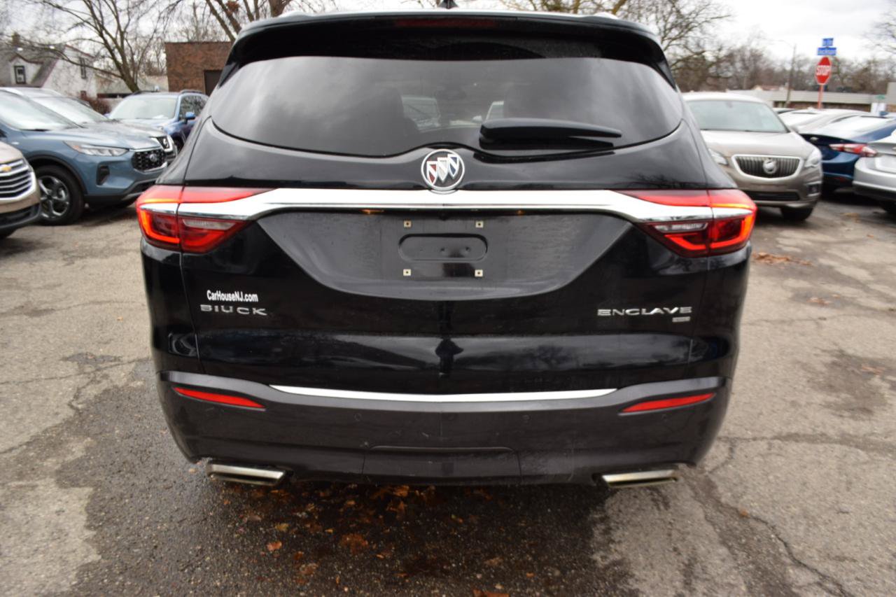Used 2018 Buick Enclave Premium w/ Trailering Package AWD/4WD image 5