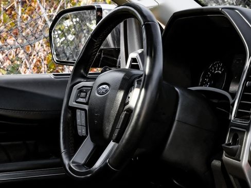 Used 2021 Ford Expedition Max Platinum image 16