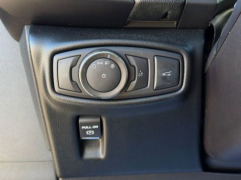 Used 2016 Lincoln MKX Select image 31