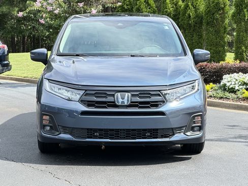 Used 2025 Honda Odyssey EX-L image 3