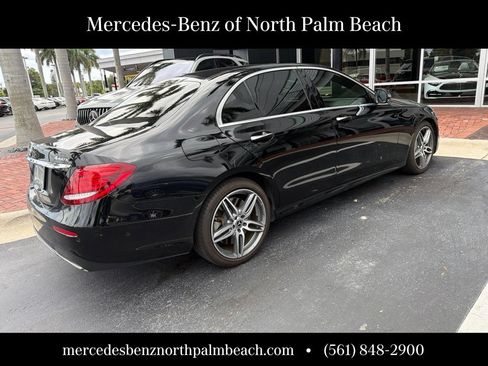 Used 2020 Mercedes-Benz E 450 4MATIC Sedan image 3