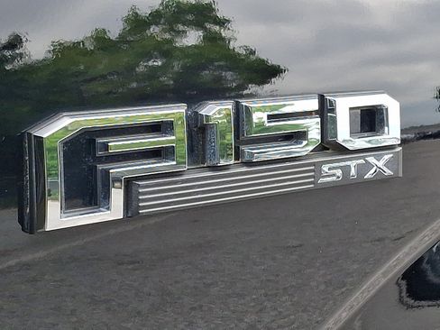 Used 2018 Ford F150 XL w/ Equipment Group 101A Mid AWD/4WD image 30