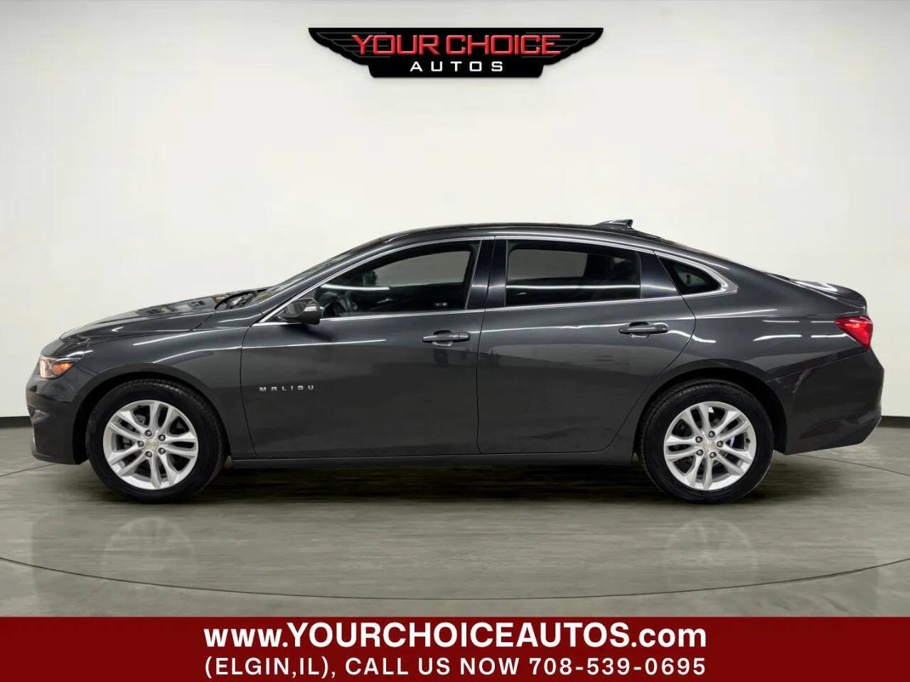 Used 2018 Chevrolet Malibu LT FWD image 2