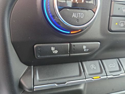 Used 2020 Chevrolet Silverado 1500 RST w/ All-Star Edition image 23