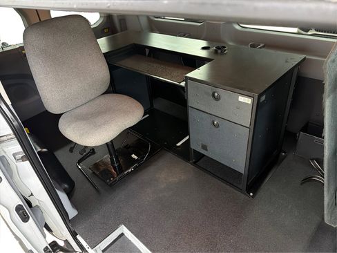 Used 2017 Ford Transit 150 XLT image 37