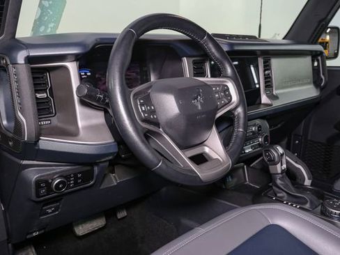 Used 2023 Ford Bronco Outer Banks w/ Sasquatch Package image 16