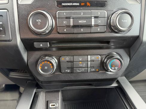 Used 2018 Ford F150 XL w/ Equipment Group 101A Mid AWD/4WD image 10
