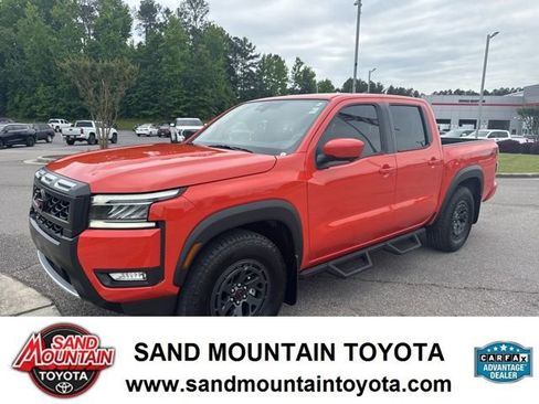 Used 2025 Nissan Frontier Pro-X w/ Pro Convenience Package RWD image 6