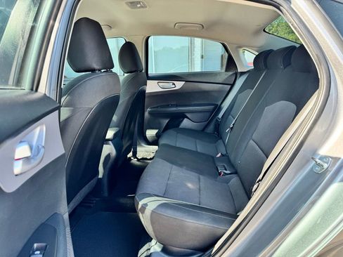 Used 2024 Kia Forte LXS image 32