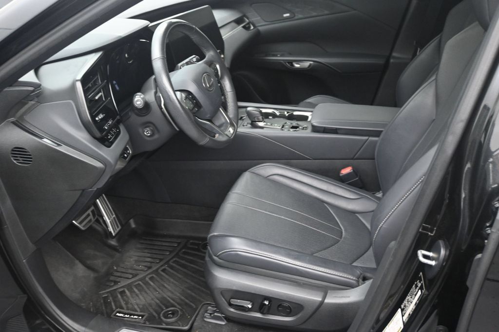 Used 2024 Lexus RX 350 F Sport w/ Convenience Package AWD/4WD image 9