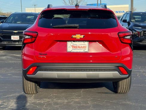 New 2026 Chevrolet Trax LT FWD image 28
