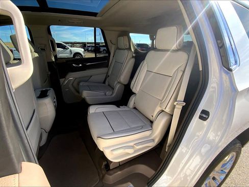 Used 2023 GMC Yukon Denali image 20