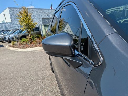 Certified 2025 Subaru Ascent Premium image 11