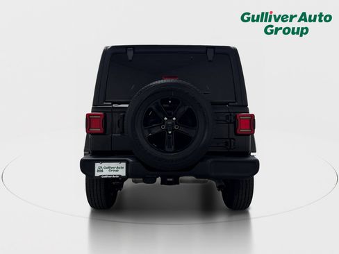 Used 2022 Jeep Wrangler Unlimited Sport AWD/4WD image 7