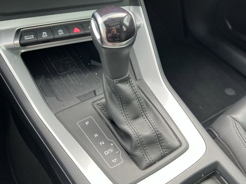 Used 2022 Audi Q3 2.0T Premium Plus w/ Premium Plus Package image 26