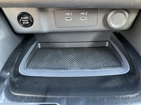 Used 2026 Nissan Rogue SV image 20