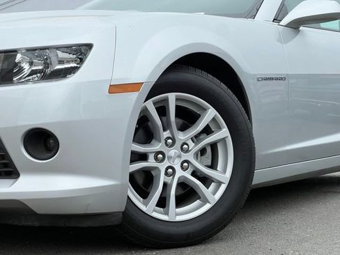 Used 2015 Chevrolet Camaro LS RWD image 2
