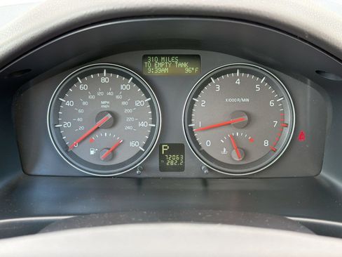 Used 2006 Volvo C70 T5 FWD image 15
