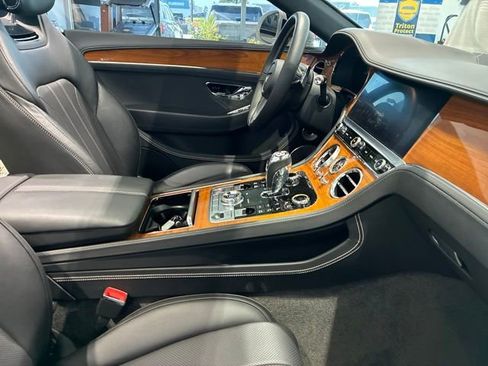 Used 2020 Bentley Continental GT AWD/4WD image 36