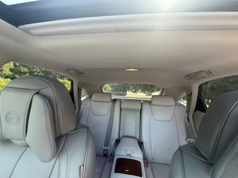 Used 2010 Lexus RX 350 2WD image 17