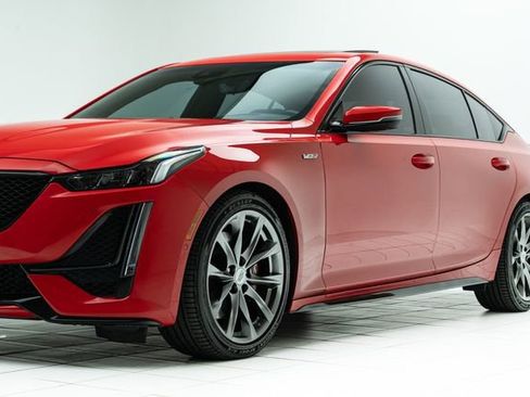 Used 2020 Cadillac CT5 V w/ Premium Package image 9