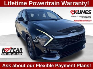 Used 2025 Kia Sportage LX video 1