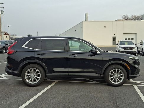 Used 2025 Honda CR-V EX-L image 7