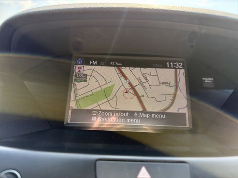 Certified 2017 Acura MDX FWD w/ Technology Package image 24