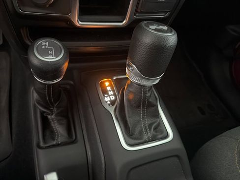 Used 2024 Jeep Wrangler Sport image 13