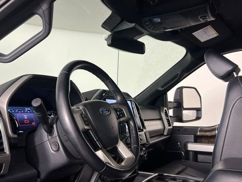 Used 2022 Ford F250 Lariat w/ Lariat Ultimate Package image 23