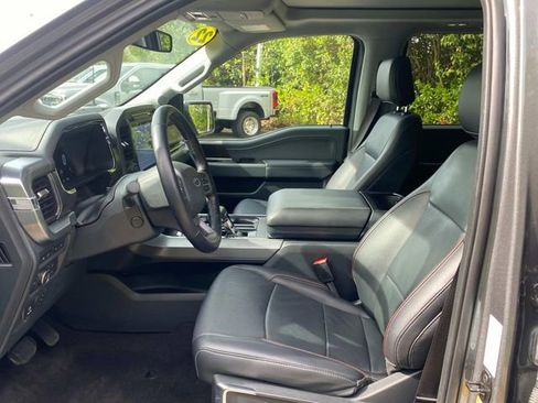 Used 2022 Ford F150 Lariat w/ Equipment Group 502A High AWD/4WD image 11