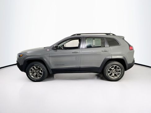 Used 2022 Jeep Cherokee Trailhawk AWD/4WD image 8