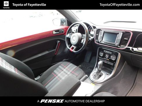 Used 2017 Volkswagen Beetle 1.8T FWD image 6