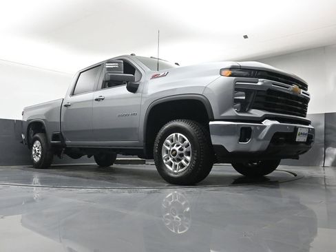 New 2026 Chevrolet Silverado 2500 LT w/ All Star Edition AWD/4WD image 26