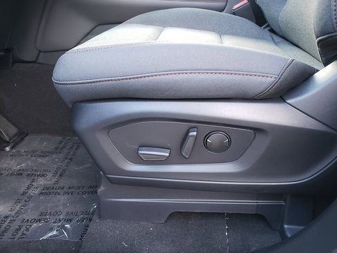 New 2026 Ford Explorer Active image 19